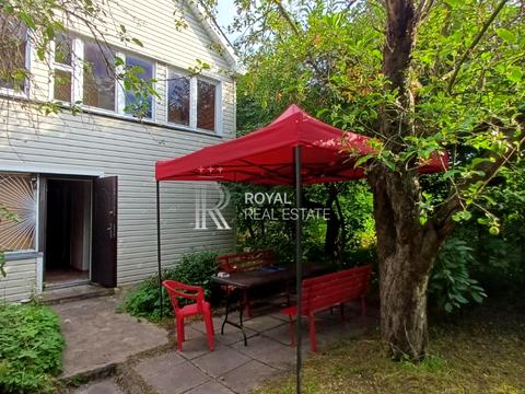 будинок за адресою Київ, Садова 24, 29