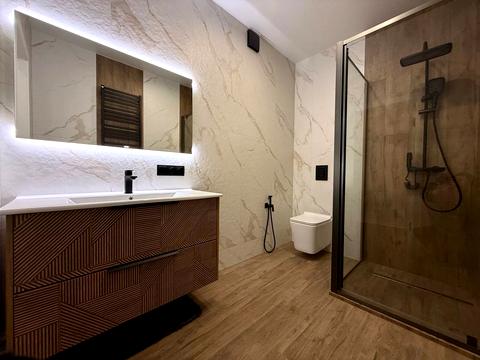 квартира за адресою Героїв Крут вул., 8