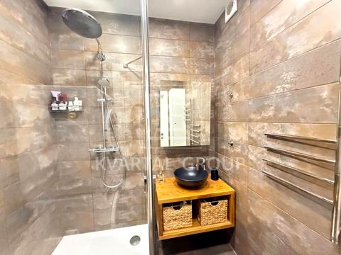 квартира за адресою Сім'ї Кульженків вул. (Петра Дегтяренка), 31-Б