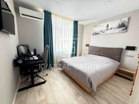 квартира за адресою Сім'ї Кульженків вул. (Петра Дегтяренка), 31-Б