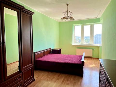 квартира за адресою Зубрівська вул., 32