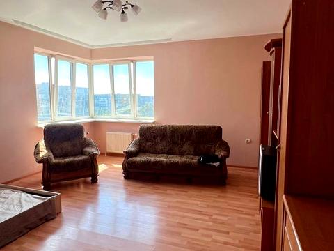 квартира за адресою Зубрівська вул., 32