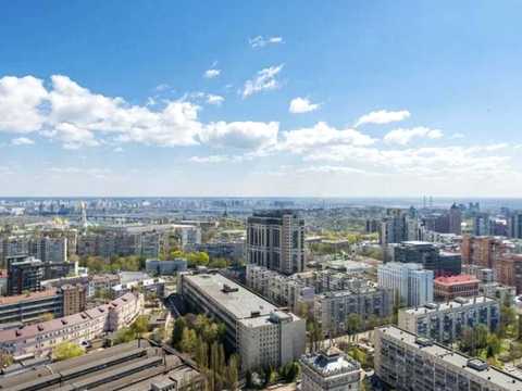 комерційна за адресою Кловський узвіз, 7