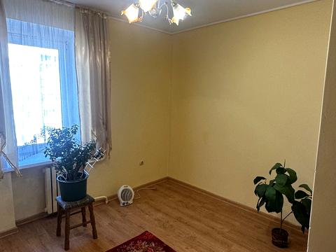 квартира за адресою Євгена Коновальця вул., 9/1