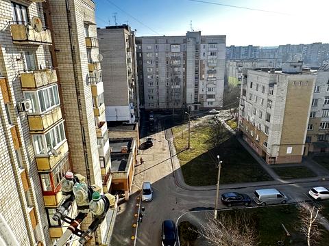 квартира за адресою Євгена Коновальця вул., 9/1
