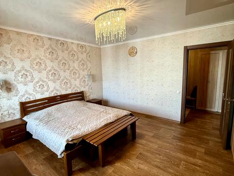 квартира за адресою Оборонців Чернігова вул. (Олександра Молодчого), 12