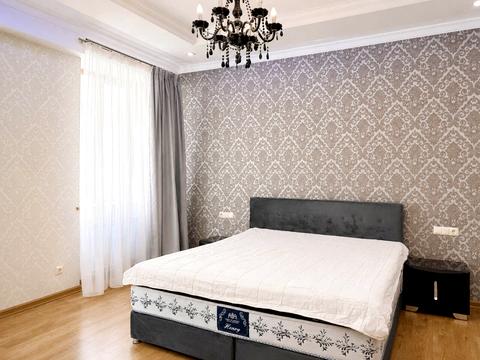 квартира за адресою Святослава Караванського вул. (Жуковського), 10