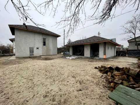 будинок за адресою 96-та Садова вул.