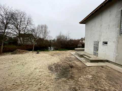 будинок за адресою 96-та Садова вул.