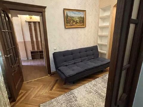 квартира за адресою Пекарська вул., 2