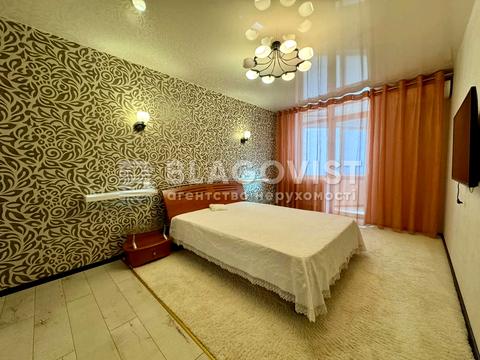 квартира за адресою Павла Чубинського вул., 3