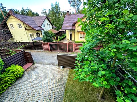 будинок за адресою Олександра Олеся вул., 19Б