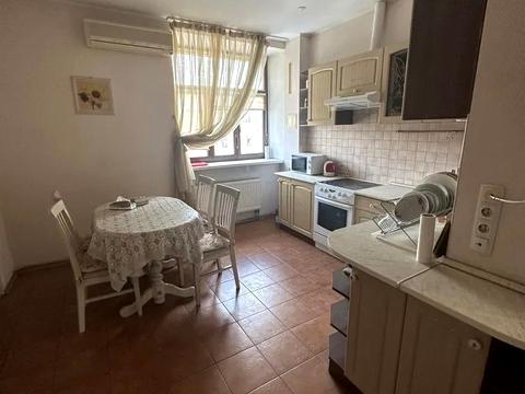 квартира за адресою Костянтинівська вул., 37