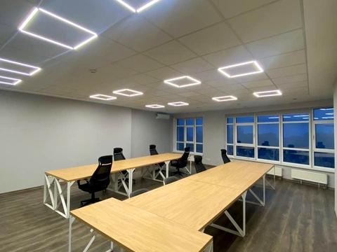 комерційна за адресою Кловський узвіз, 7a