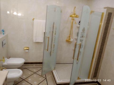 комерційна за адресою Болсуновська вул. (Сергія Струтинського), 2