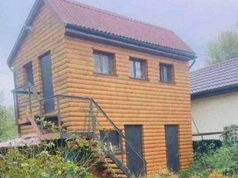 будинок за адресою центральна