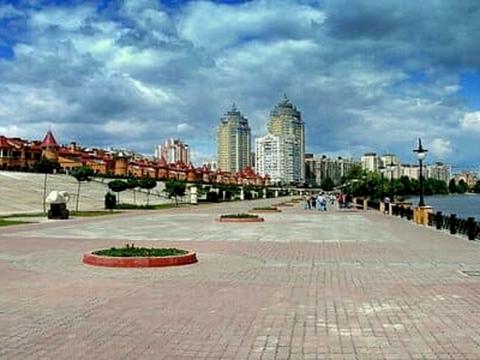 квартира за адресою Володимира Івасюка просп. (Героїв Сталінграду), 60
