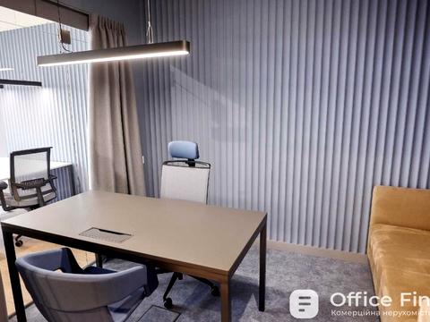 комерційна за адресою Кловський узвіз, 7a