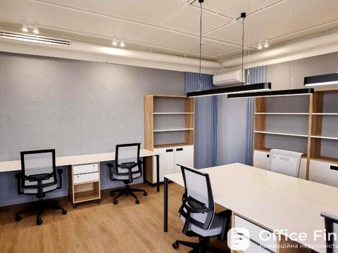 комерційна за адресою Кловський узвіз, 7a