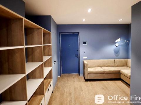 комерційна за адресою Кловський узвіз, 7a