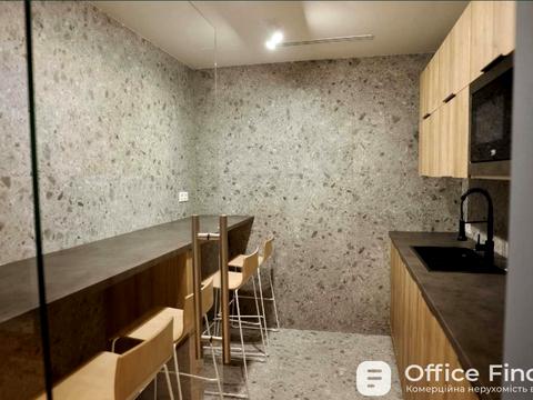 комерційна за адресою Кловський узвіз, 7a