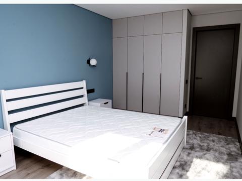 квартира за адресою Залізнична вул., 7Б