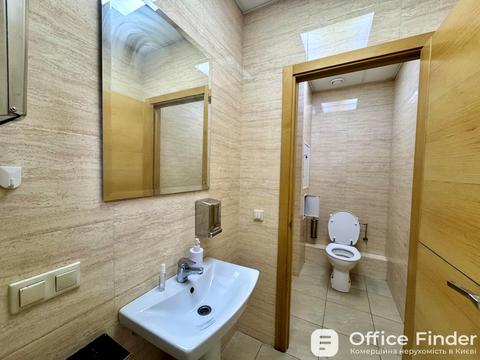 комерційна за адресою Кловський узвіз, 7a