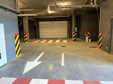 паркомісце за адресою Генерала Кульчицького вул., 2