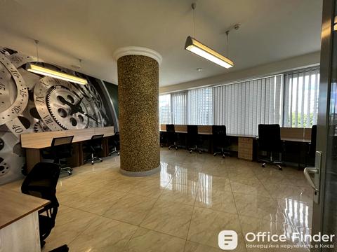 комерційна за адресою Кловський узвіз, 7a
