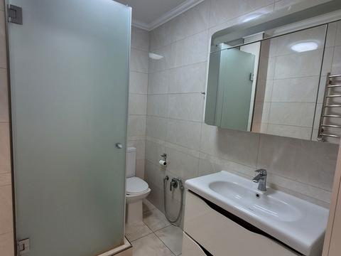квартира за адресою Соборності просп. (Возз'єднання), 17 к2