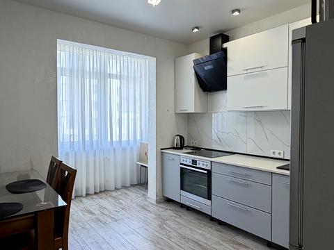 квартира за адресою Перлинна вул., 1б