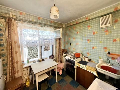 квартира за адресою Шкільна вул. (Героїв Сталінграда), 32