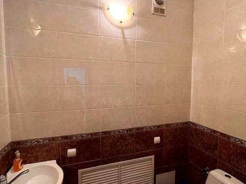 комерційна за адресою Кирилівська вул. (Фрунзе), 121/2