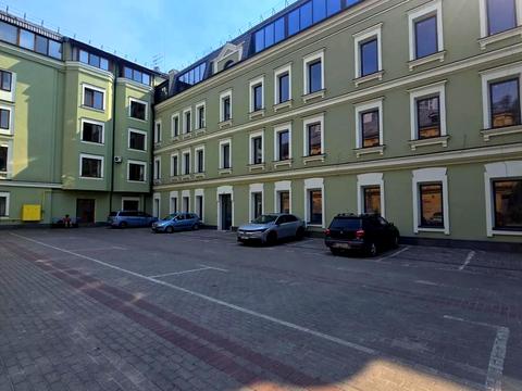 коммерческая по адресу Жилянская ул., 14 Б