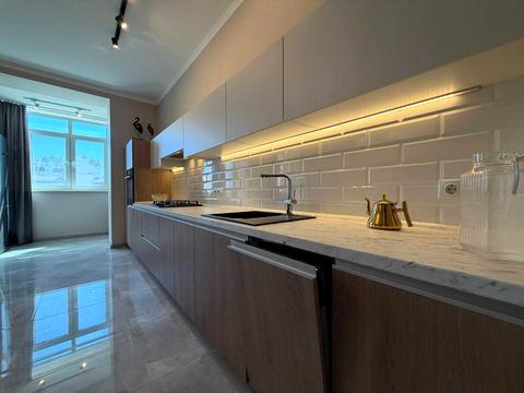 квартира за адресою Зоопаркова вул., 8в