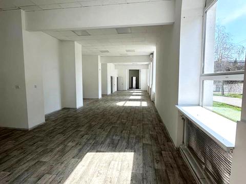 комерційна за адресою Криворізька вул., 2