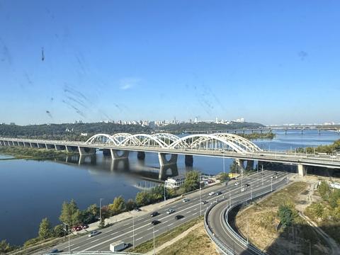 квартира за адресою Дніпровська набережна вул., (Будинок 9)