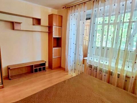 квартира за адресою Менахем-Мендл Шнеєрсона вул. (Мініна), 15
