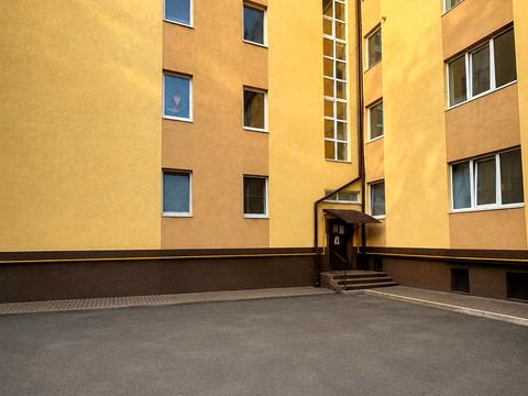 комерційна за адресою Козацька вул., 6