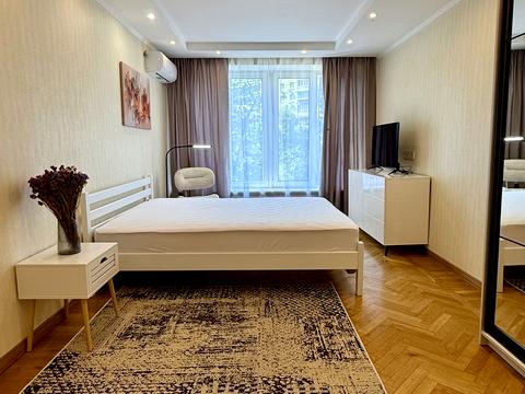 квартира за адресою Київ, Андрія Малишка вул., 37