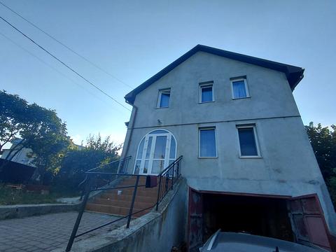 будинок за адресою с. Гаї-Шевченківські, Лісова