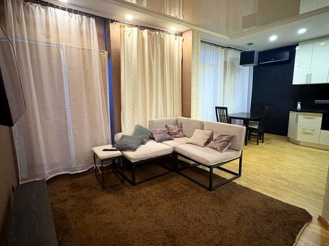 квартира за адресою Регенераторна вул., 4к2