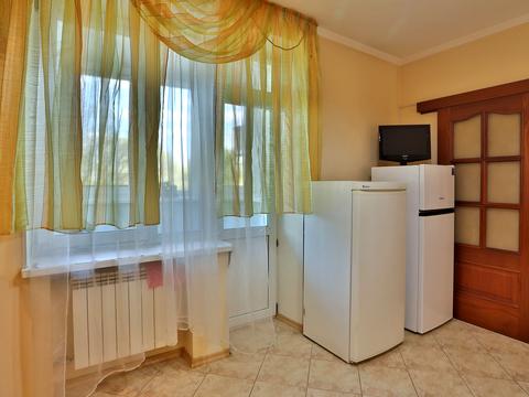 квартира за адресою Миколи Амосова вул., 2