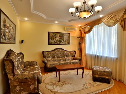 квартира за адресою Миколи Амосова вул., 2