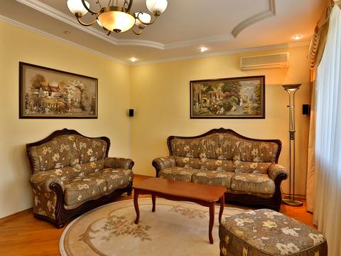 квартира за адресою Миколи Амосова вул., 2