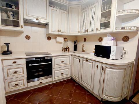 квартира по адресу Ревуцкого ул., 18