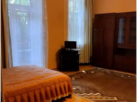 квартира за адресою Мала Житомирська вул., 5