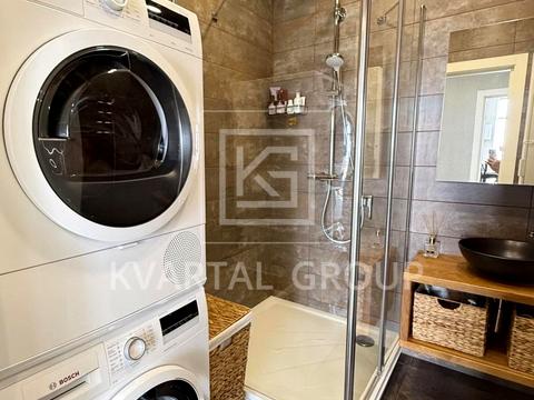 квартира за адресою Сім'ї Кульженків вул. (Петра Дегтяренка), 31-А