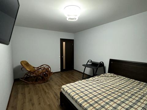 квартира за адресою с. Святопетрівське, Лесі Українки бульв., 8