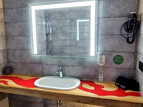 квартира за адресою урочище Вишні вул., 540